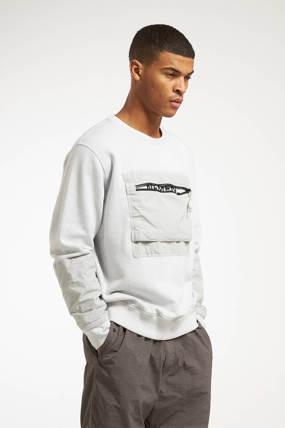 NemeN NMN_E23130F_216 [JYNX – CHEST POCKET ROUNDNECK] Offerta San Valentino