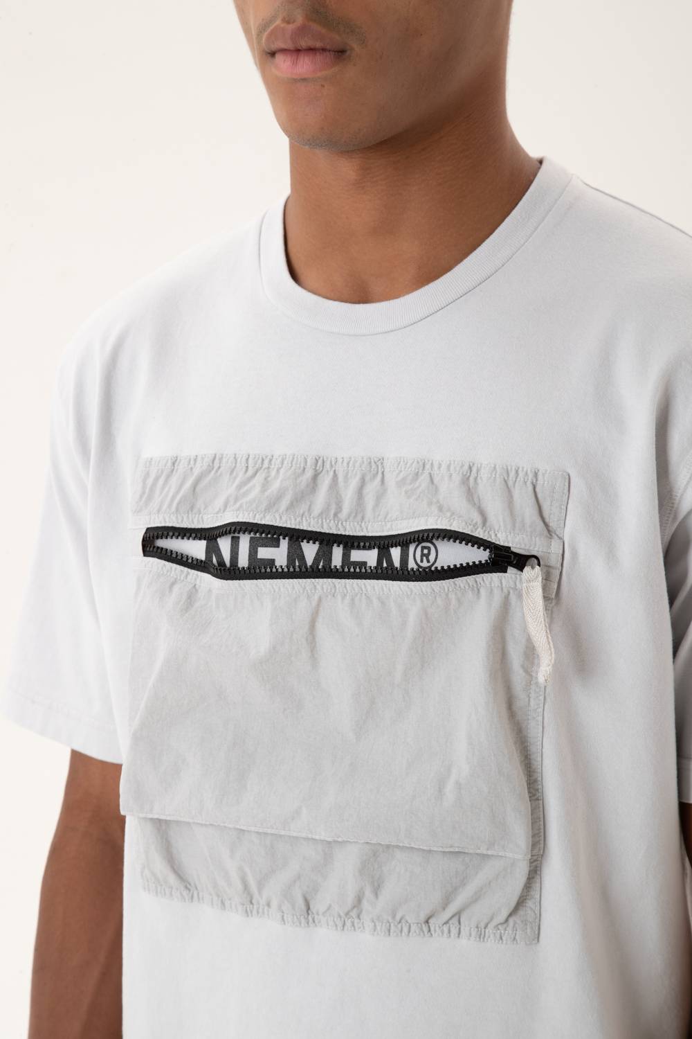 NemeN NMN_E23152T_216 [KEL – CHEST POCKET TSHIRT] Vendita calda