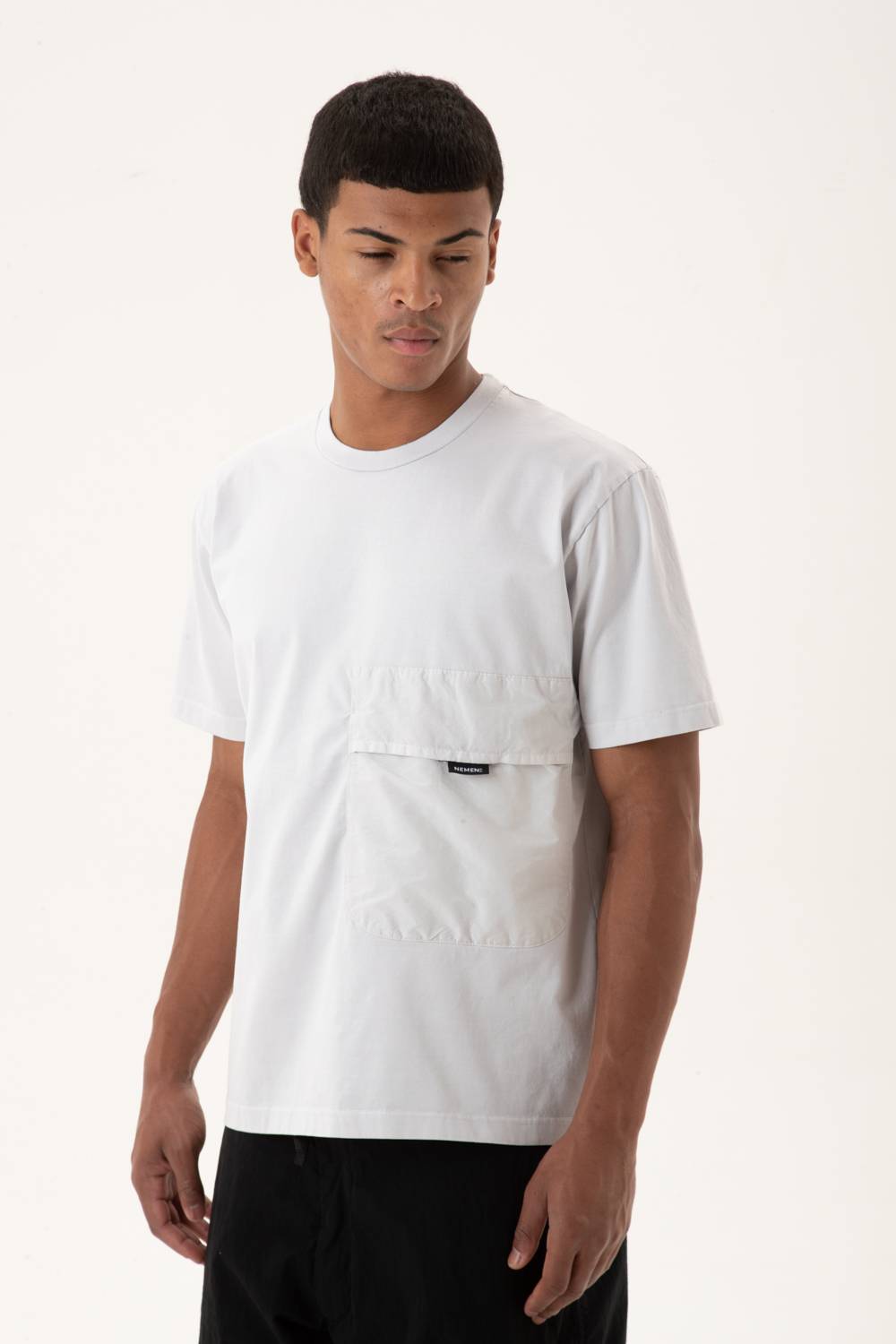 NemeN NMN_E23151T_216 [ASH JUMBO POCKET COMPACT TSHIRT] Offerta migliore
