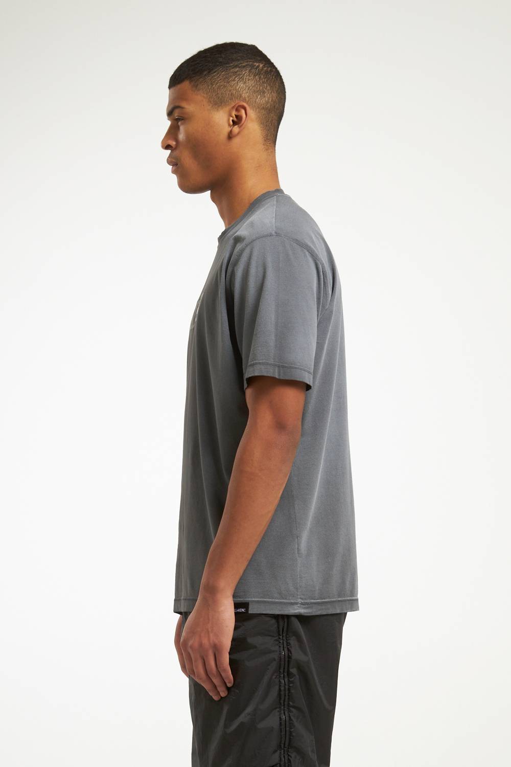 NemeN NMN_I22153T_149 [VENSE – HAND SPRAYED T-SHIRT] Offerta speciale della fabbrica