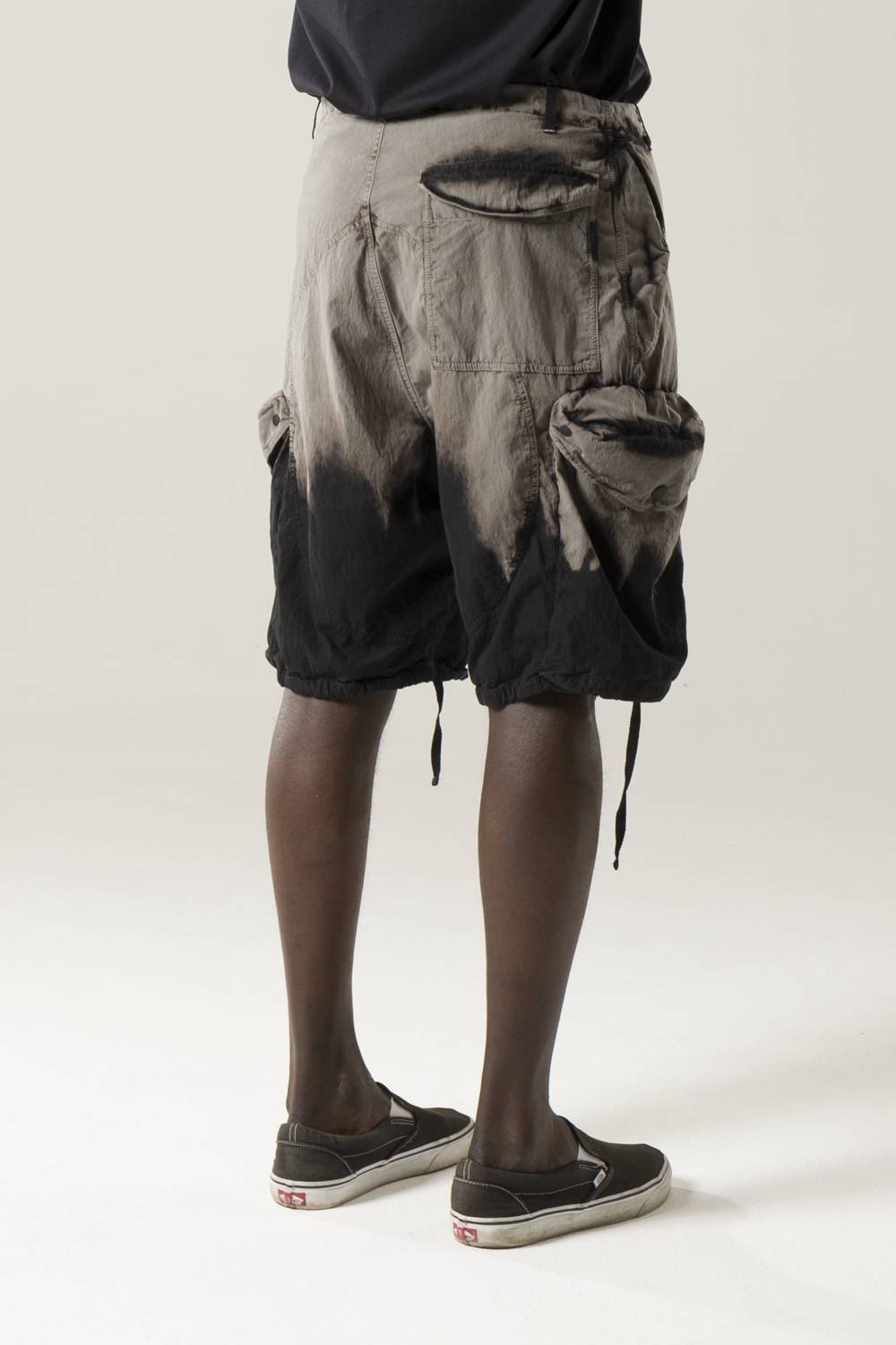NemeN NMN_E22035P_190 [DAF DISCHARGED CARGO SHORT] Negozio