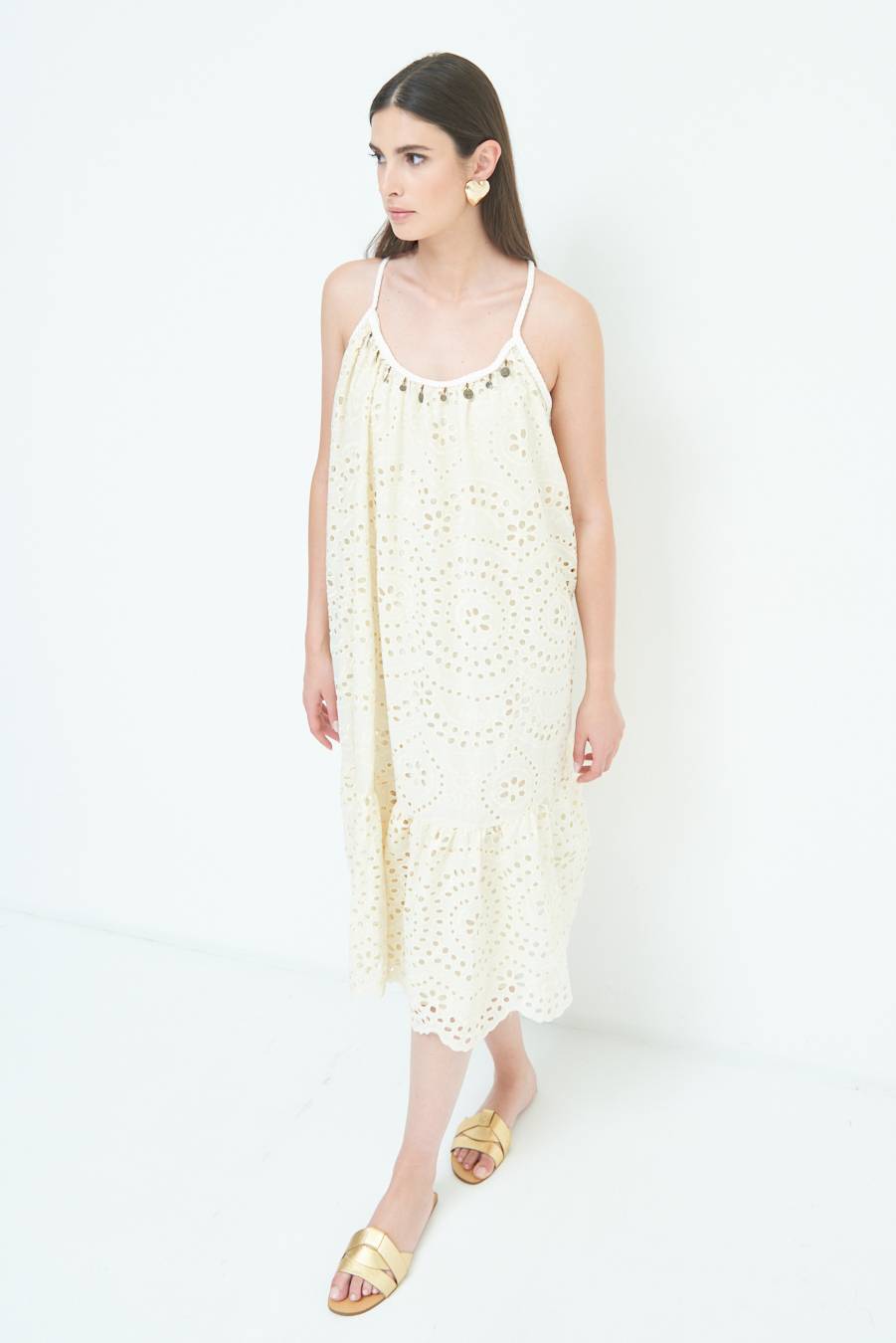 Kikisix ABITO SANGALLO CON MONETE BEIGE Presa