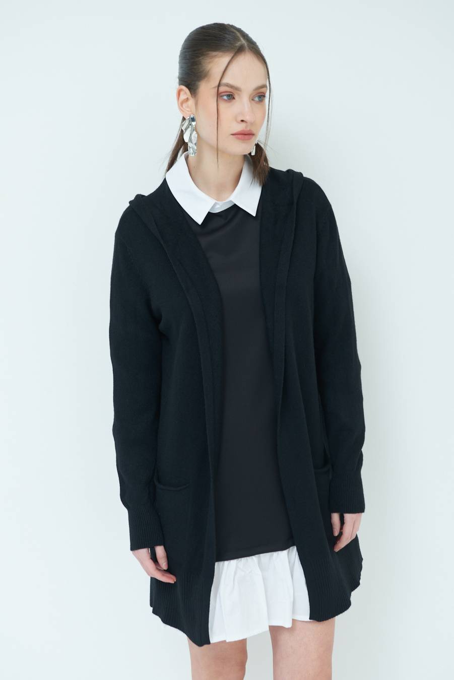 Kikisix CARDIGAN CON DUE TASCHE NERO In Saldo