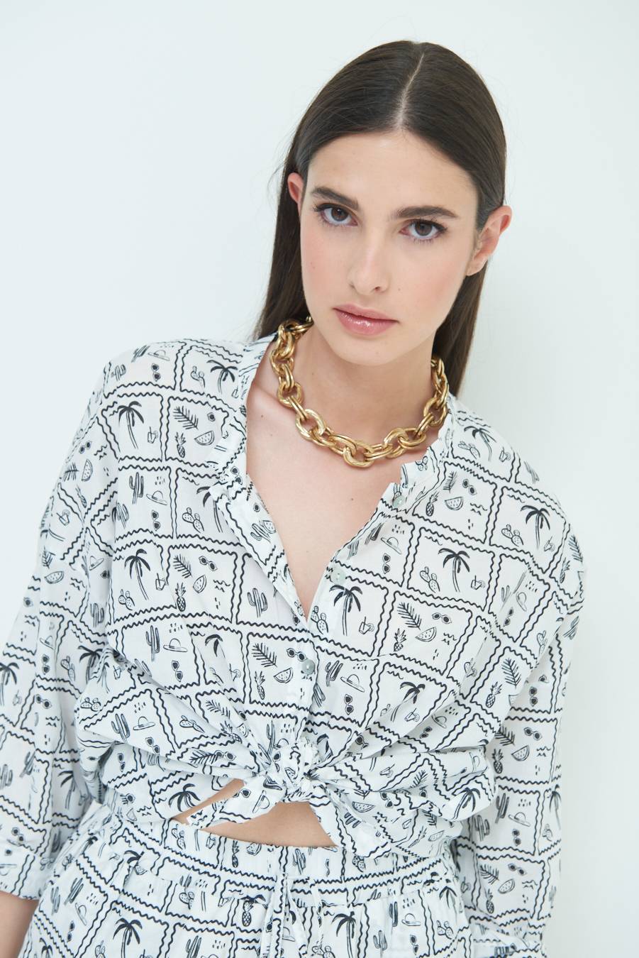 Kikisix CAMICIA CON NODO STAMPAPALME BIANCO Vendita