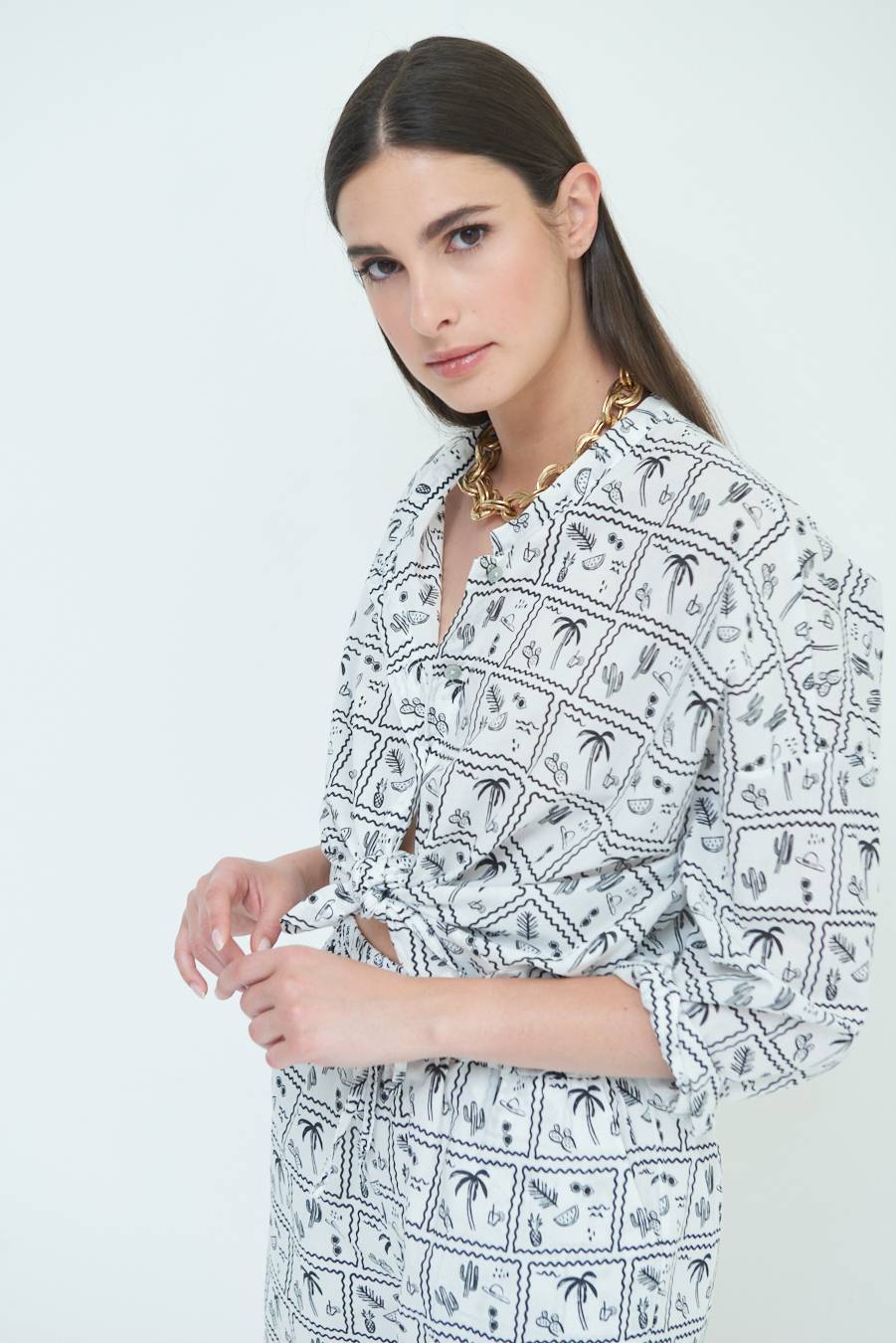Kikisix CAMICIA CON NODO STAMPAPALME BIANCO Vendita