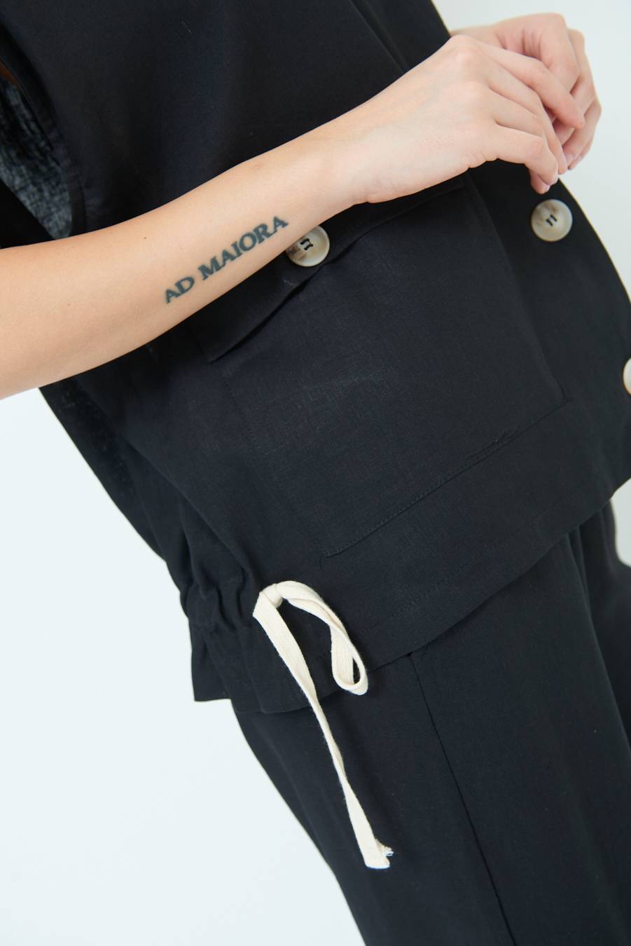 Kikisix GIACCA CAMICIA CON TASCHE VISCOSA LINO NERO Shopping Online
