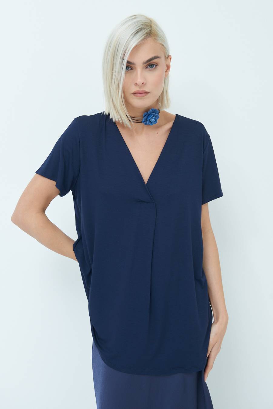 Kikisix MAGLIA VISCOSA MANICA CORTA BLU Online