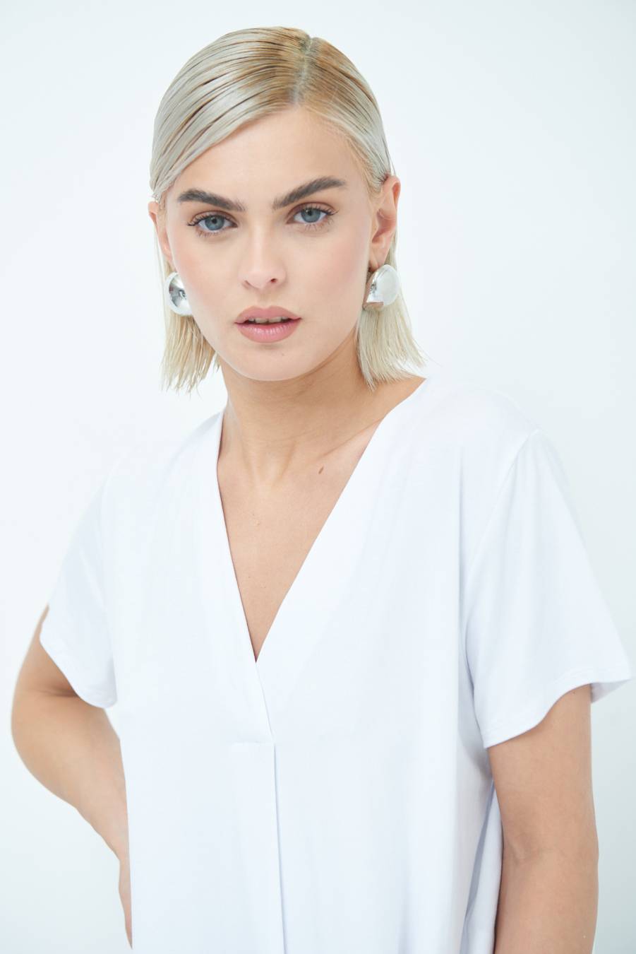 Kikisix MAGLIA VISCOSA MANICA CORTA BIANCO In Vendita