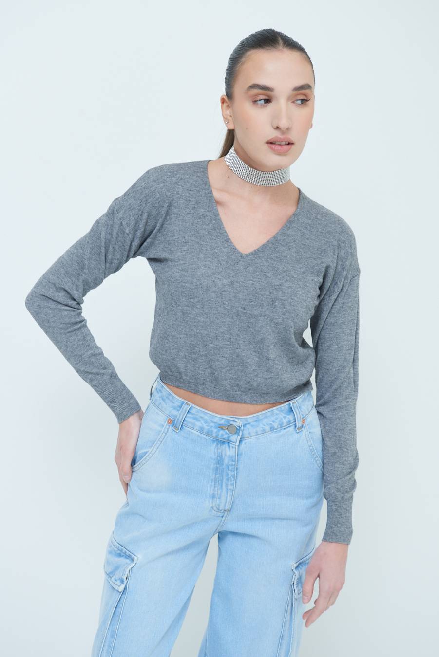 Kikisix MAGLIA SCOLLO V CORTA GRIGIO Offerte