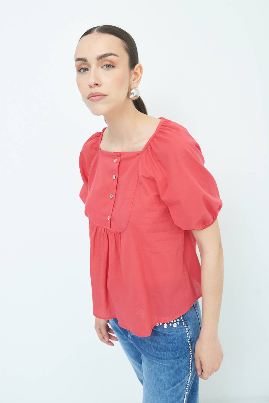 Kikisix CAMICIA CON BOTTONCINI DAV. COTONE ROSSO Affare Del Giorno