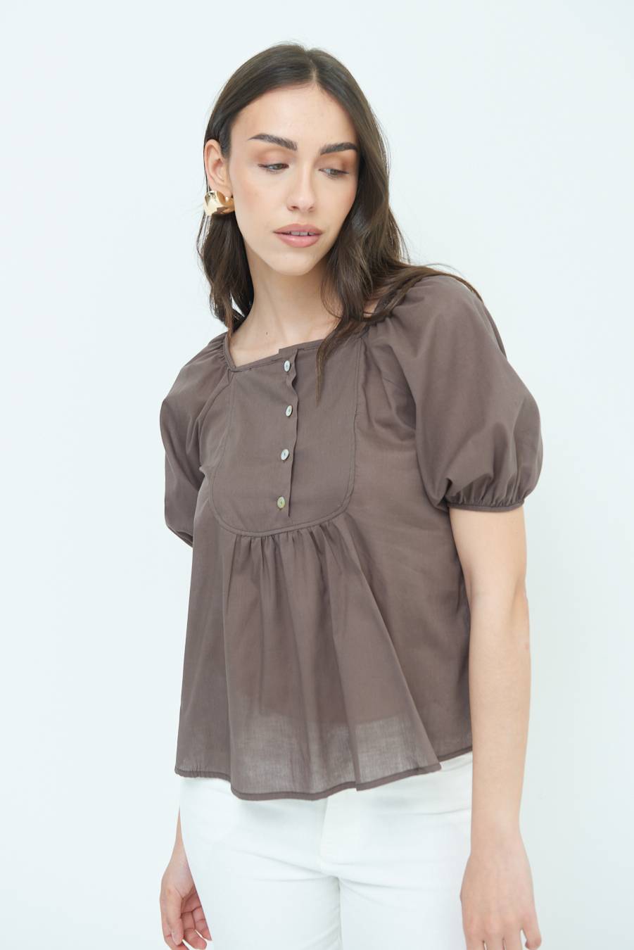 Kikisix CAMICIA CON BOTTONCINI DAV. COTONE COFFEE Prezzo Ridotto