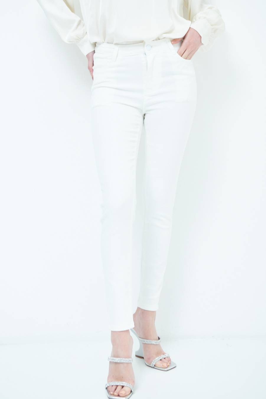 Kikisix JEANS PUSH BIANCO In Linea