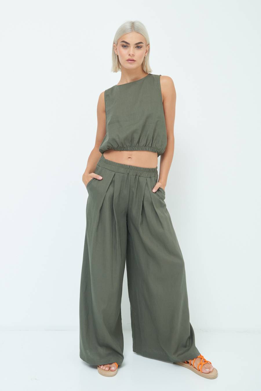 Kikisix PANTA PALAZZO CON PINCE VERDE MILITARE 2025