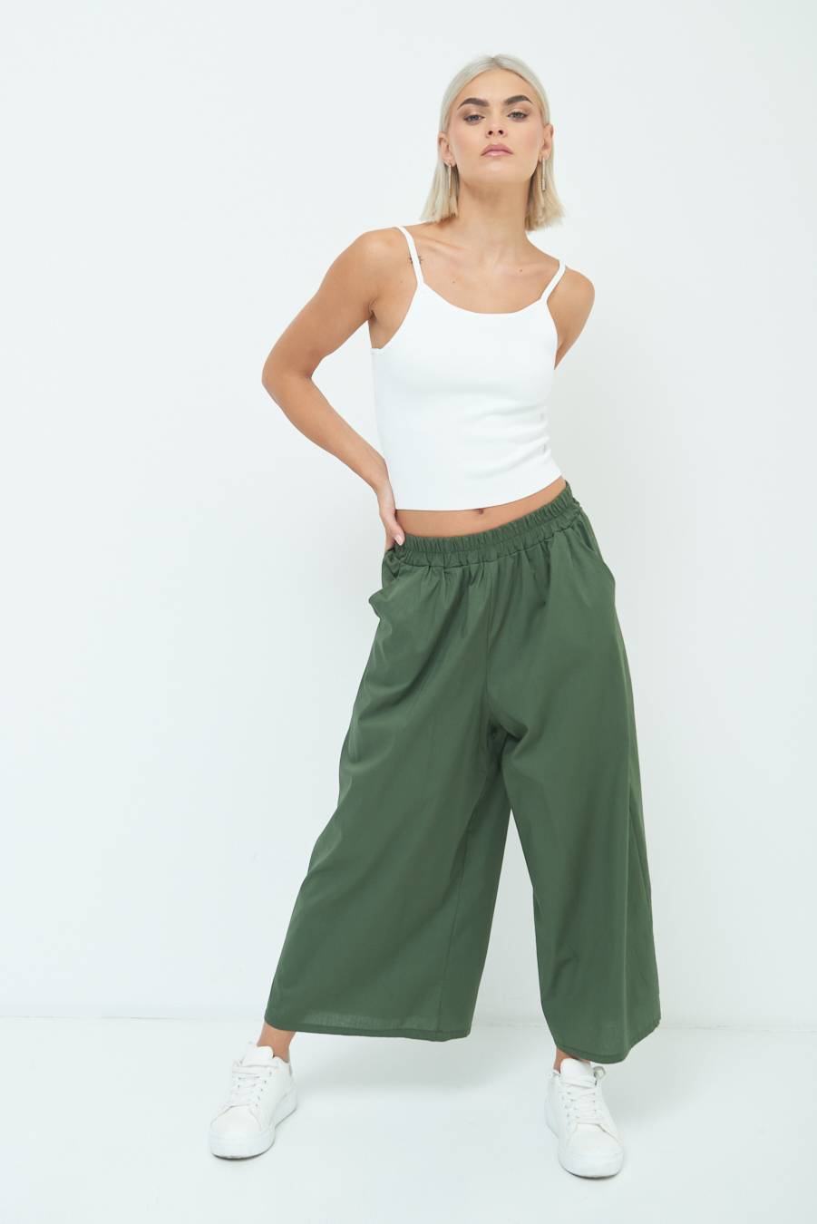 Kikisix PANTALONE CROP ELASTICO UNITO VERDE MILITARE Qualità