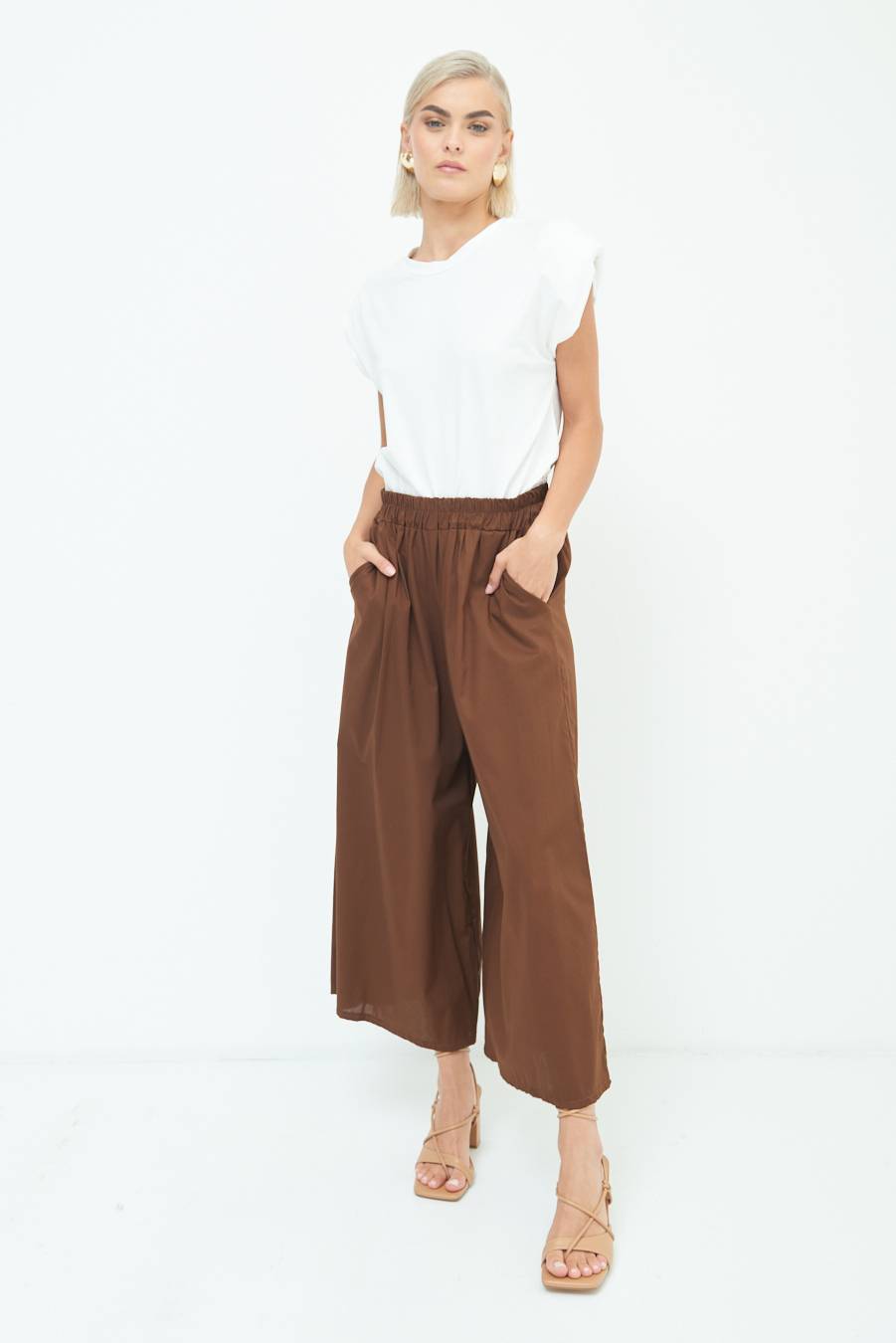 Kikisix PANTALONE CROP ELASTICO UNITO CIOCCOLATO Vendita