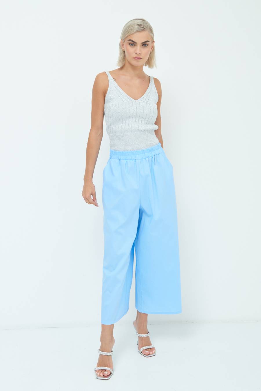 Kikisix PANTALONE CROP ELASTICO UNITO CELESTE Promozione