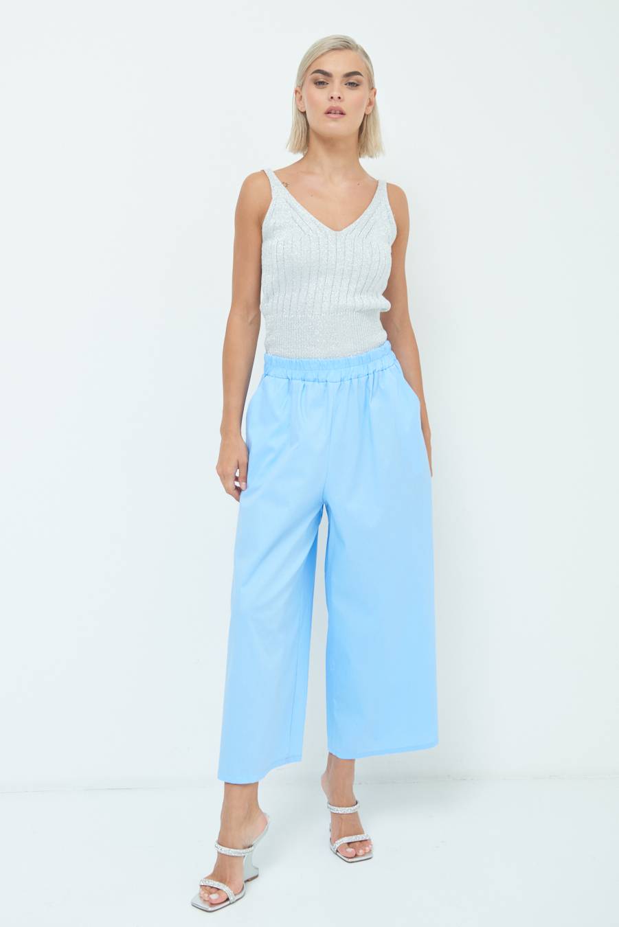 Kikisix PANTALONE CROP ELASTICO UNITO CELESTE Promozione
