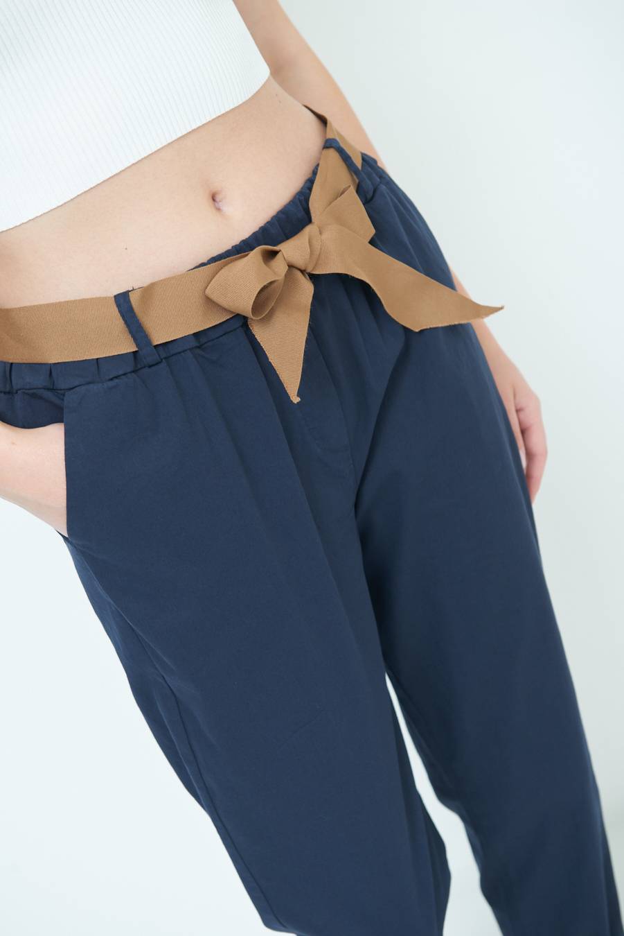 Kikisix PANTALONE DRITTO CON RISVOLTO BLU Consegna Veloce