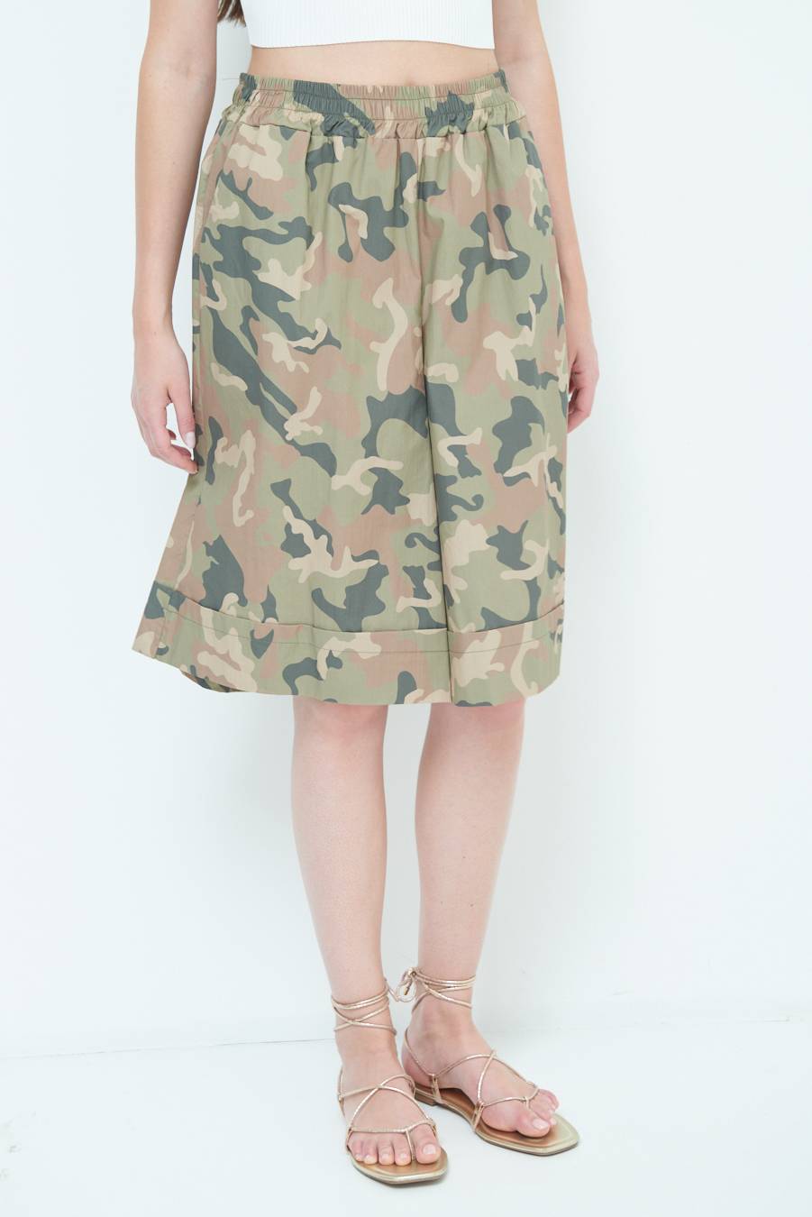 Kikisix BERMUDA CON BALZA CAMOUFLAGE VERDE MILITARE Vendita Economica