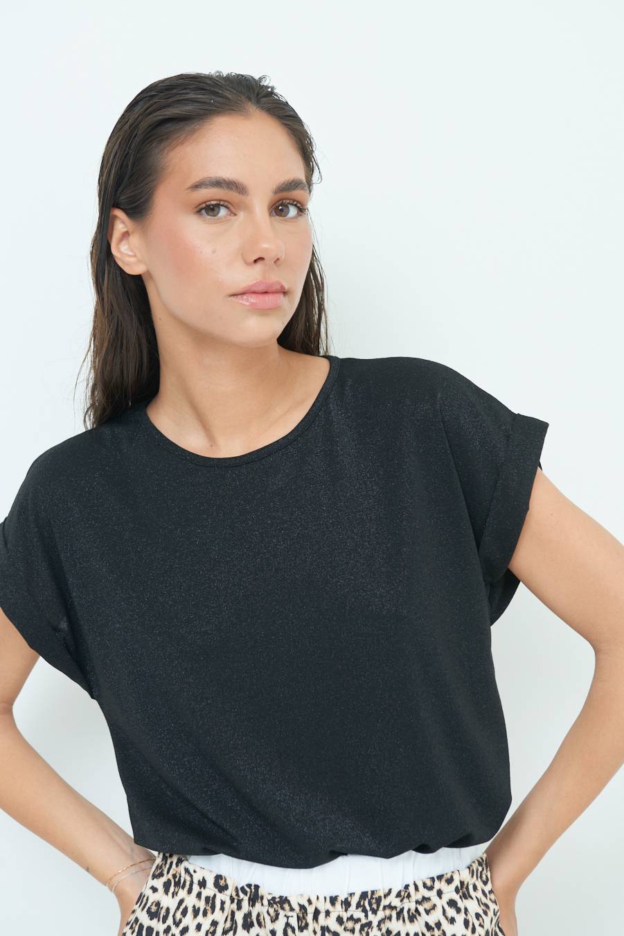 Kikisix T-SHIRT OVER CON RISVOLTO LUREX NERO Comprare a buon mercato