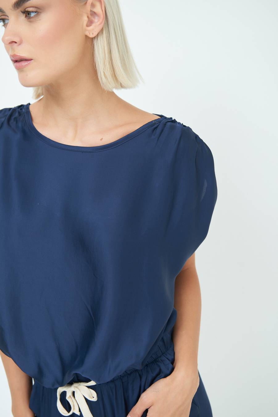 Kikisix TOP CON ELASTICO FONDO SCOLLO BALA BLU Offerte stagionali
