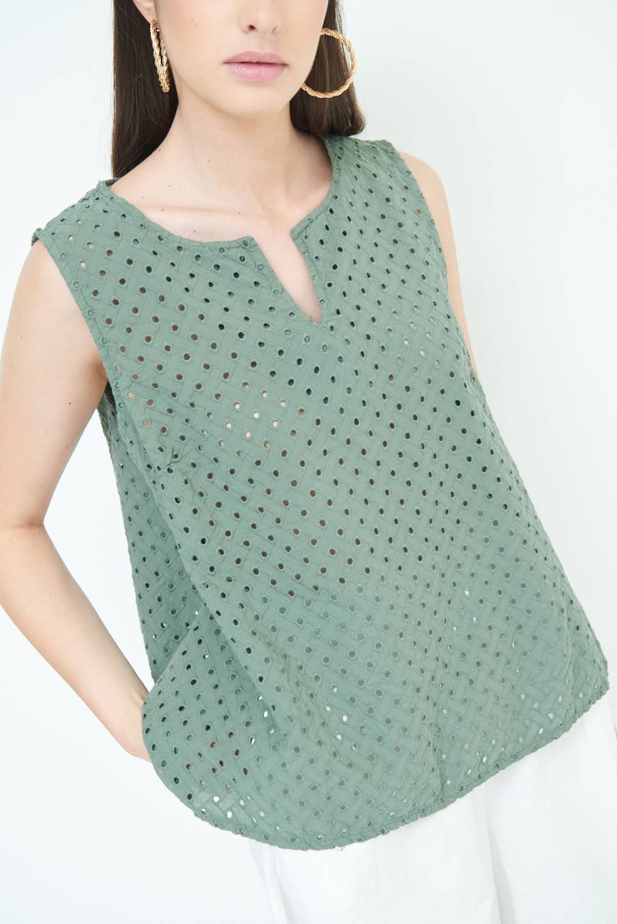 Kikisix TOP SMANICATO SANGALLO VERDE MILITARE Offerta settimanale