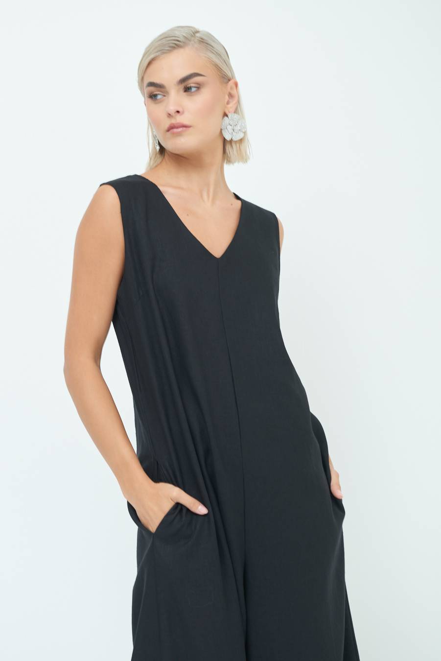Kikisix TUTA SMANICATA PANTA PALAZZO NERO Fino al 50% di sconto