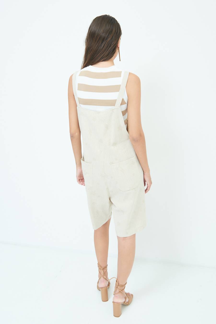 Kikisix SALOPETTE BERMUDA CON STELLE E FULMINI BEIGE Solo un giorno rimasto