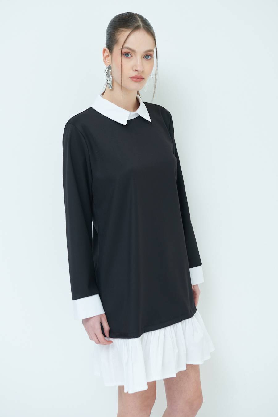 Kikisix ABITO FINTA CAMICIA BIANCO/NERO Prezzo di fabbrica