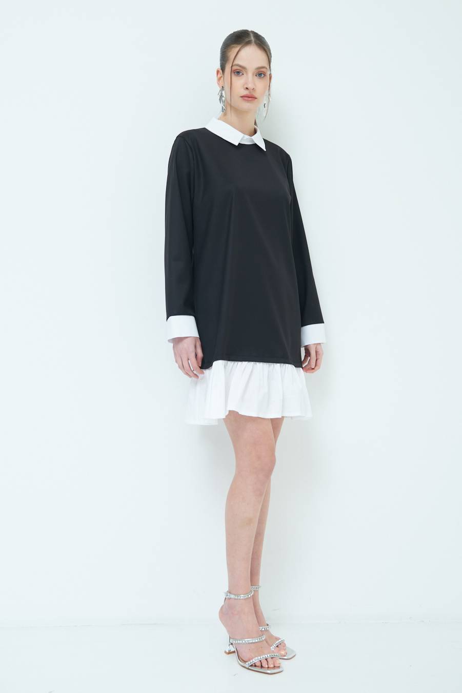 Kikisix ABITO FINTA CAMICIA BIANCO/NERO Prezzo di fabbrica
