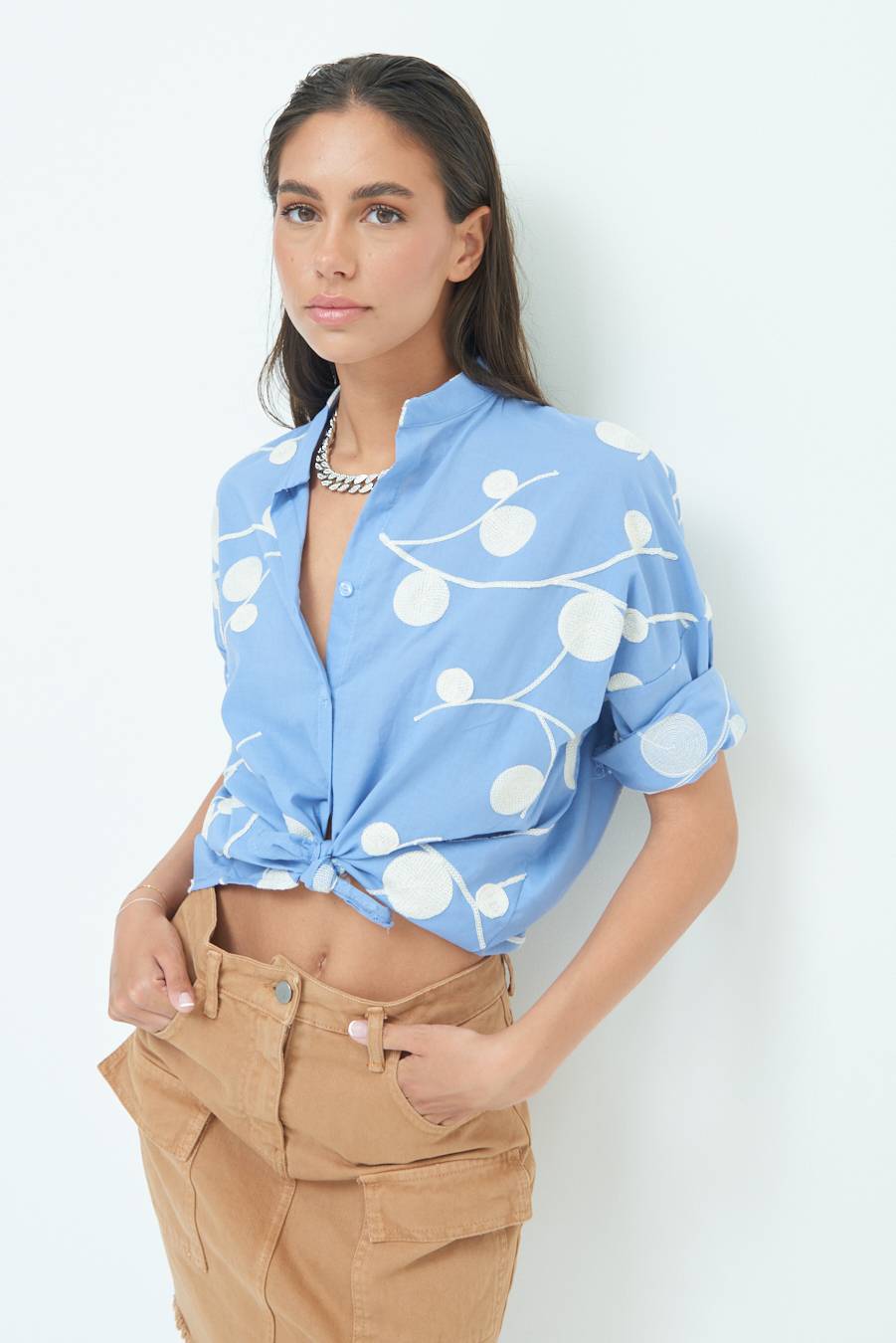 Kikisix CAMICIA NODO RICAMO CERCHIO CELESTE Cyber Monday