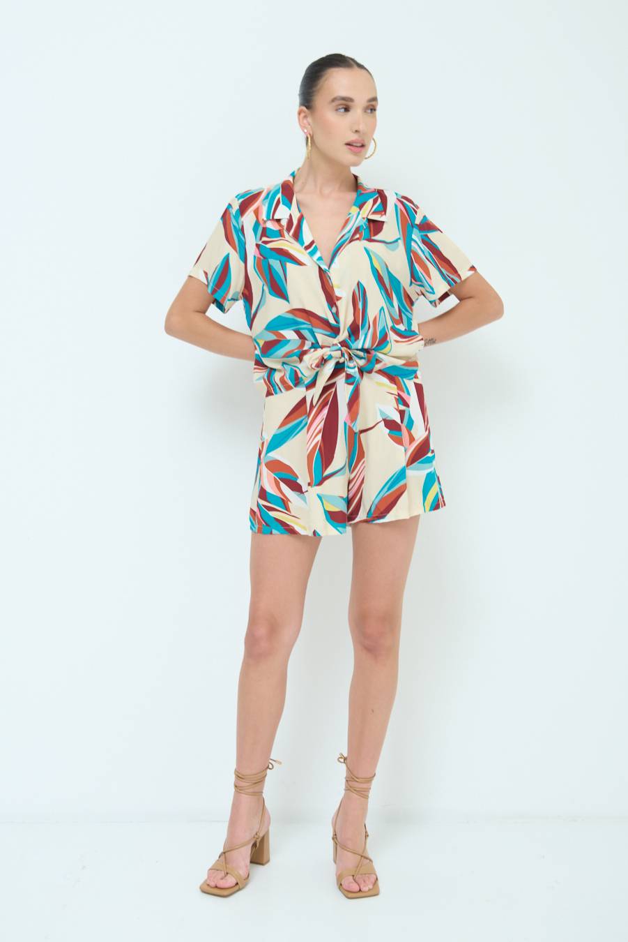 Kikisix CAMICIA ANNODATA STAMPATA A FOGLIE COLORATE ACQUA Offerta Giorno del Papà