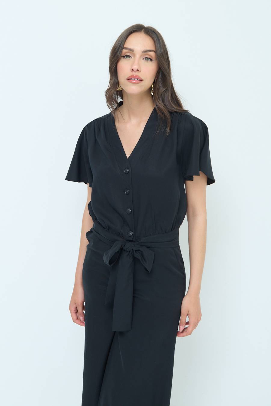 Kikisix CAMICIA SCOLLO AMPIO NERO Offerta migliore