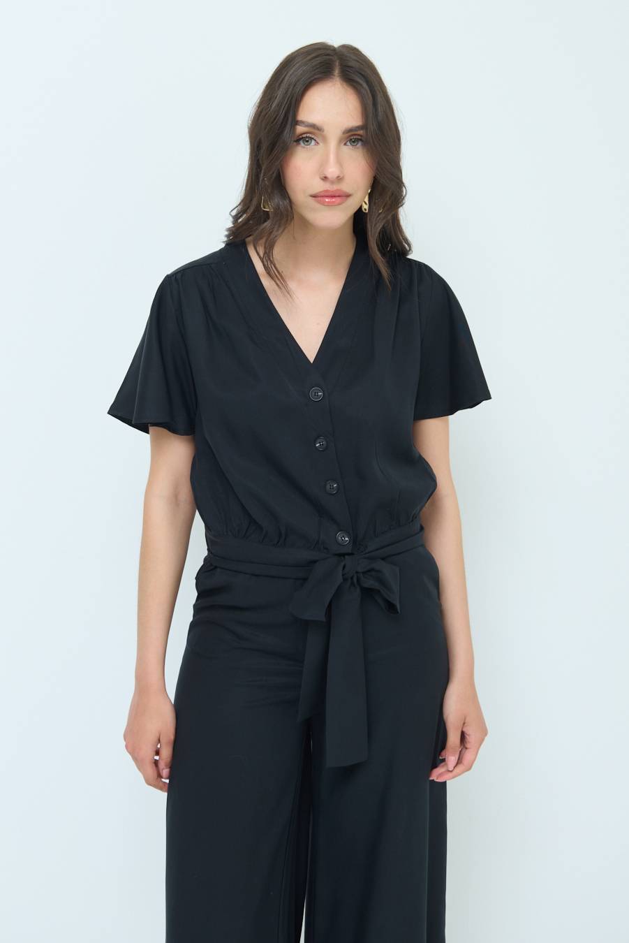 Kikisix CAMICIA SCOLLO AMPIO NERO Offerta migliore
