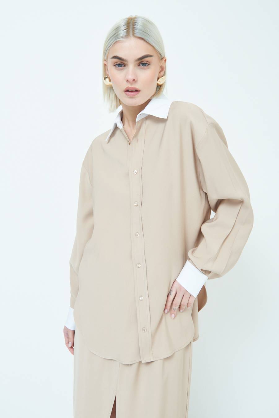 Kikisix CAMICIA COLLETTO B.CO BEIGE Offerte giornaliere