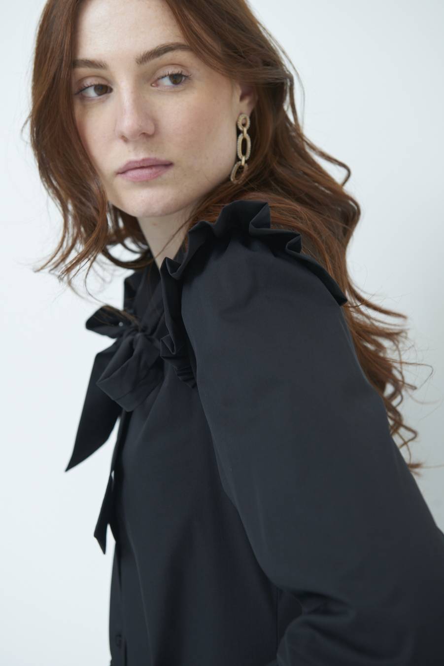 Kikisix CAMICIA NODO DAV. NERO Fino al 50% di sconto