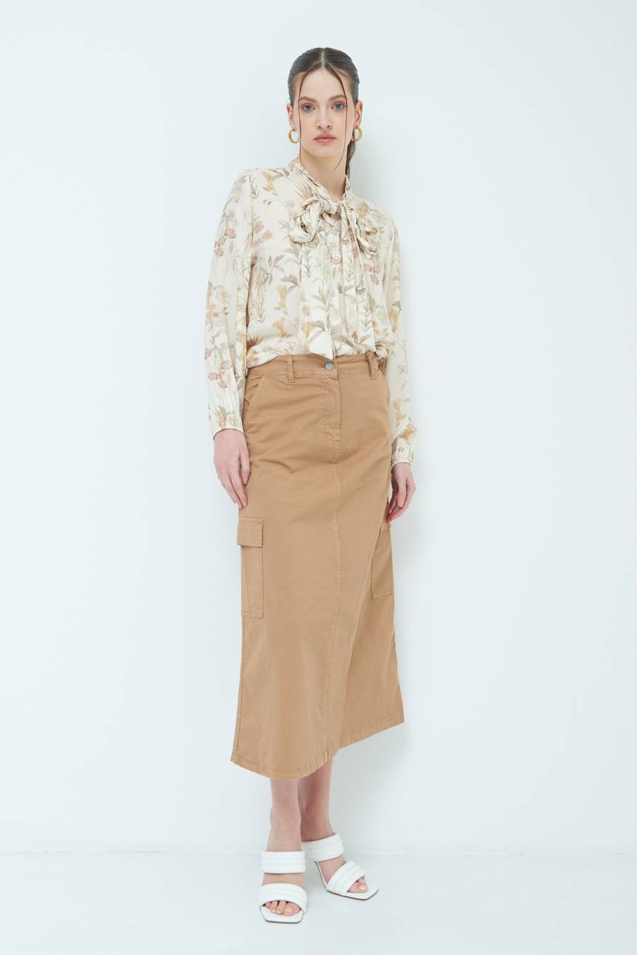 Kikisix GONNA CON TASCONI BEIGE Economico