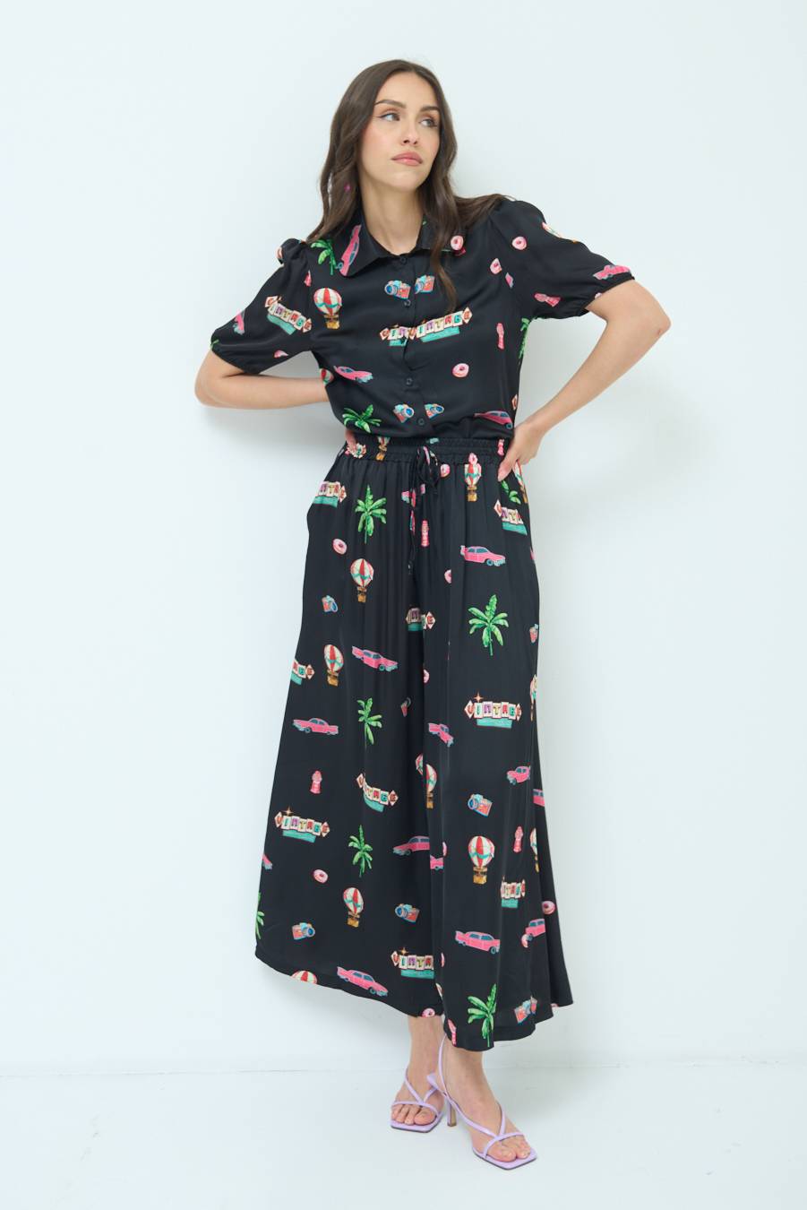 Kikisix PANTALONE PALAZZO NERO Offerta natalizia