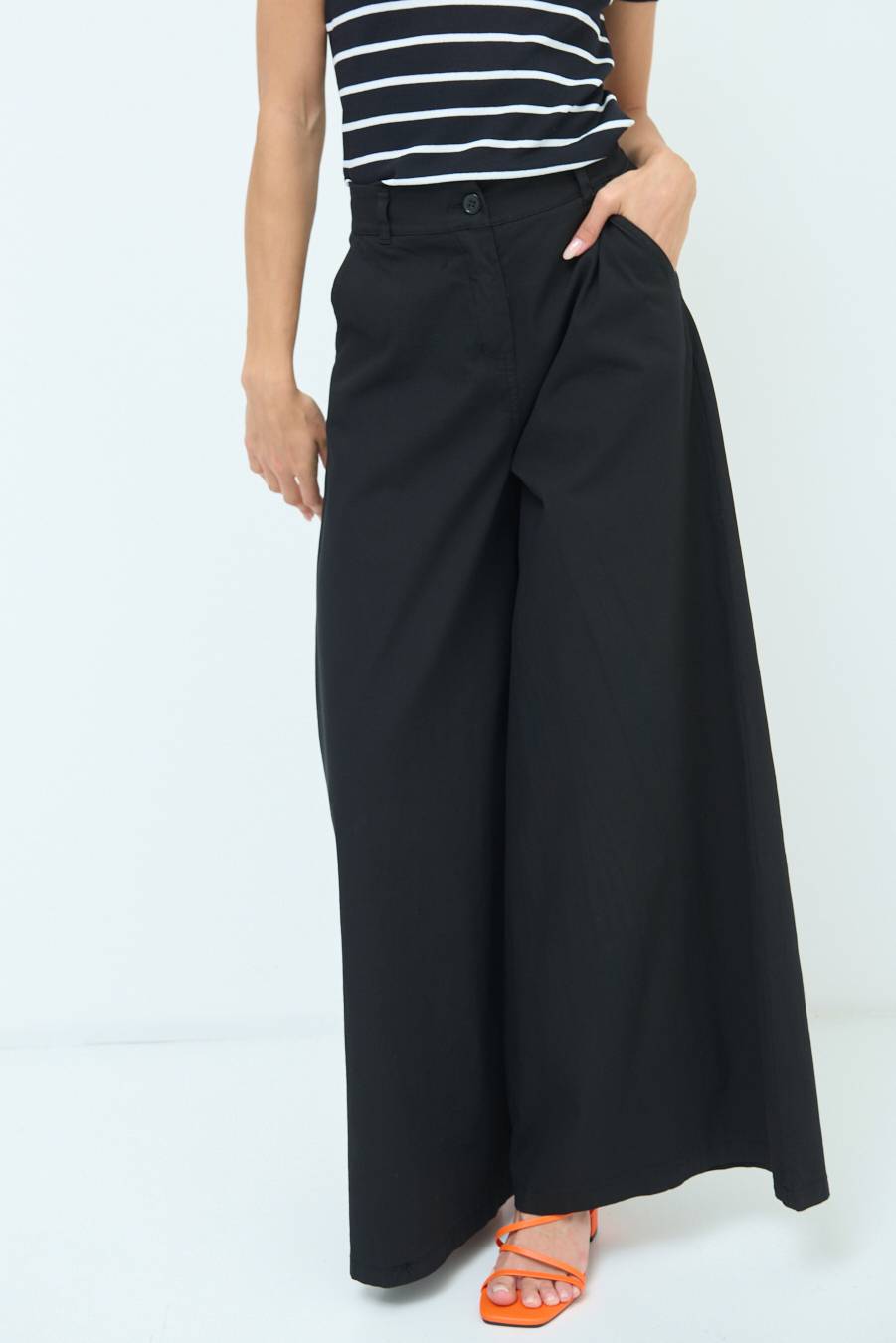 Kikisix PANTALONE PALAZZO COTONE NERO Smaltimento dello stoccaggio