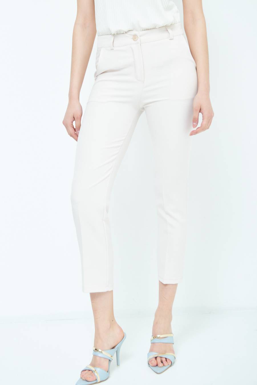 Kikisix PANTALONE SIGARETTA BEIGE Enormi risparmi