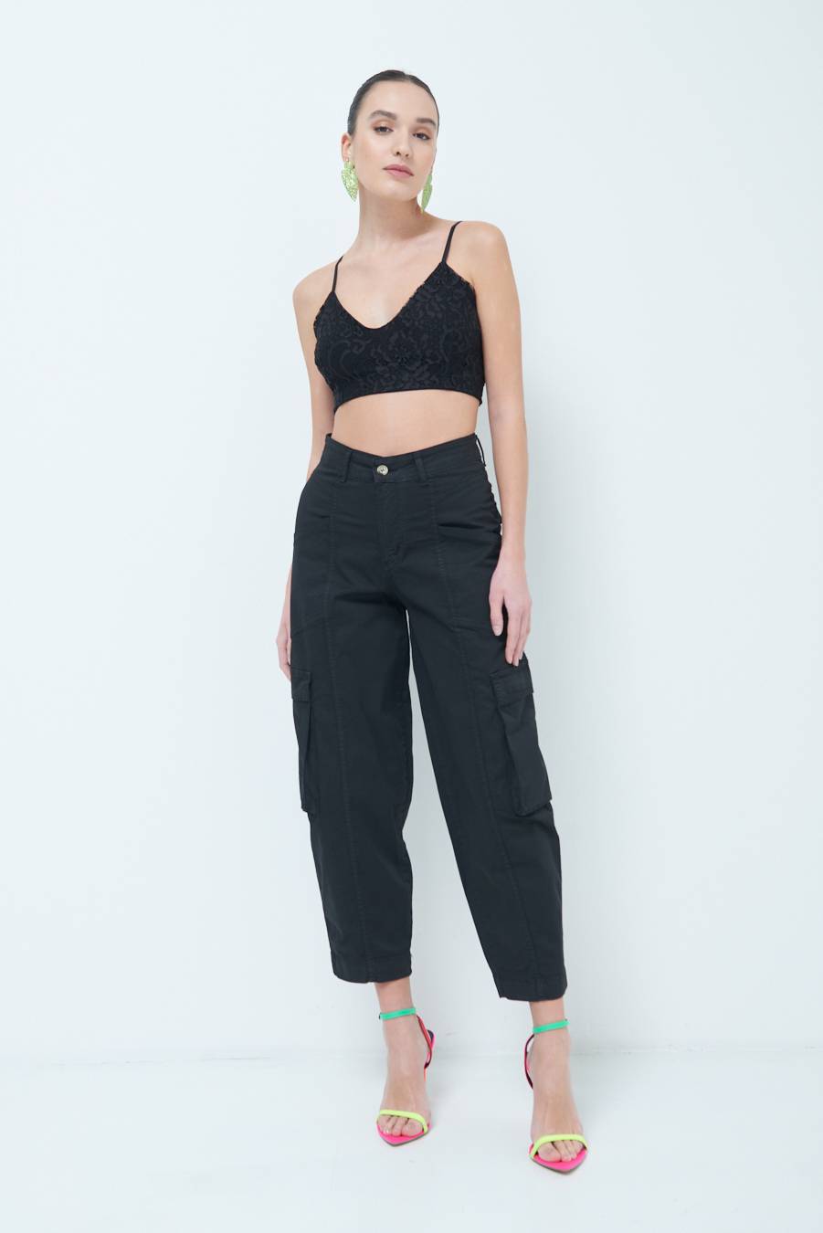 Kikisix PANTALONE TASCONI NERO Ultimi tre giorni