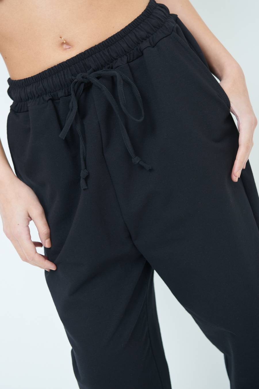 Kikisix PANTALONE TUTA NERO Fino al 50% di sconto
