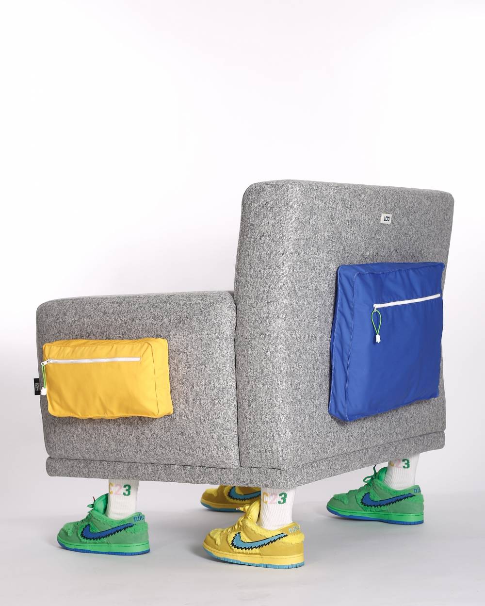 Lc23 Wood Feet Polartec Armchair Novità