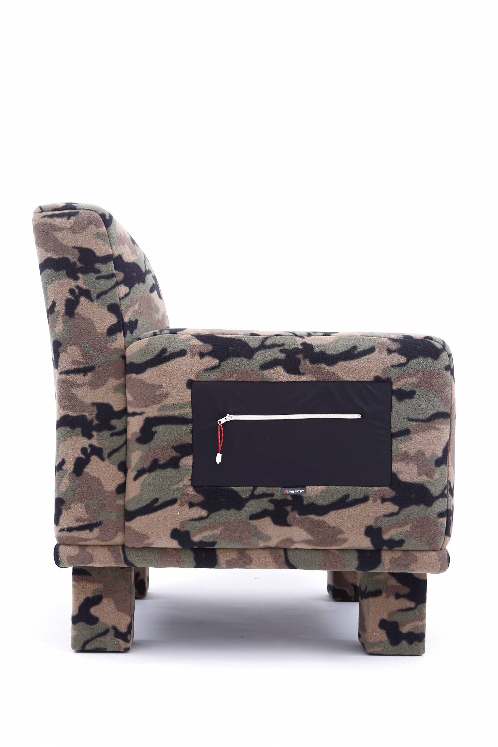 Lc23 Polartec Camo Armchair Sconto