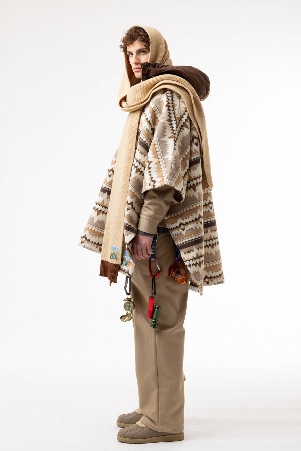 Lc23 Cape Coat Beige 2025