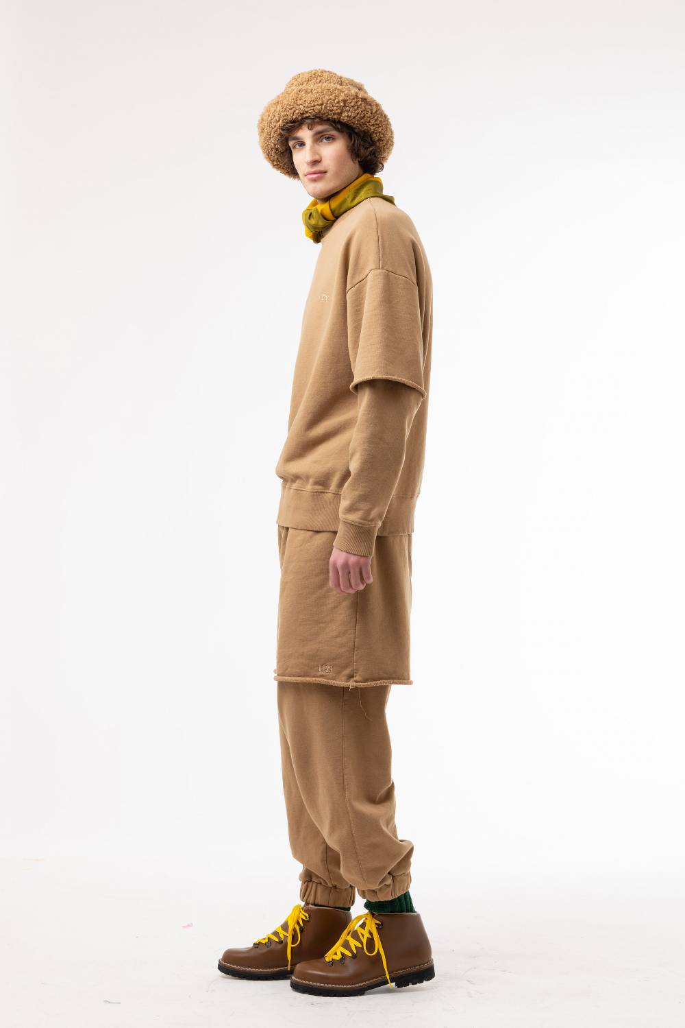 Lc23 Double Pants Camel Presa