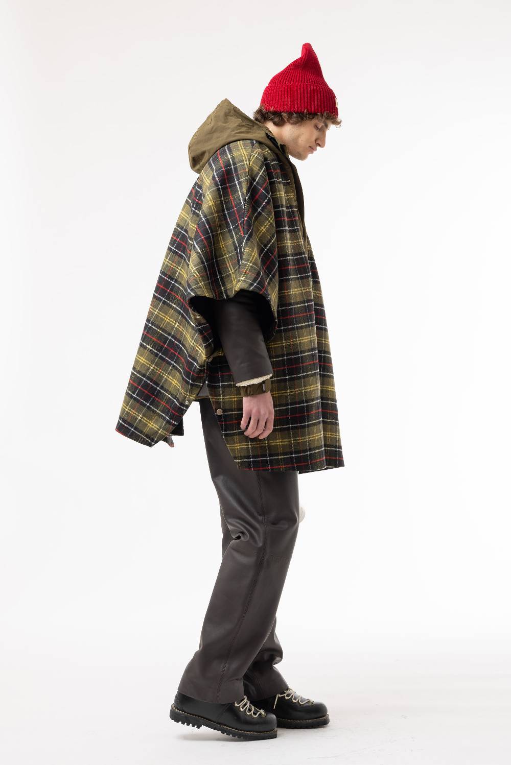 Lc23 Cape Coat Check Offerta temporanea