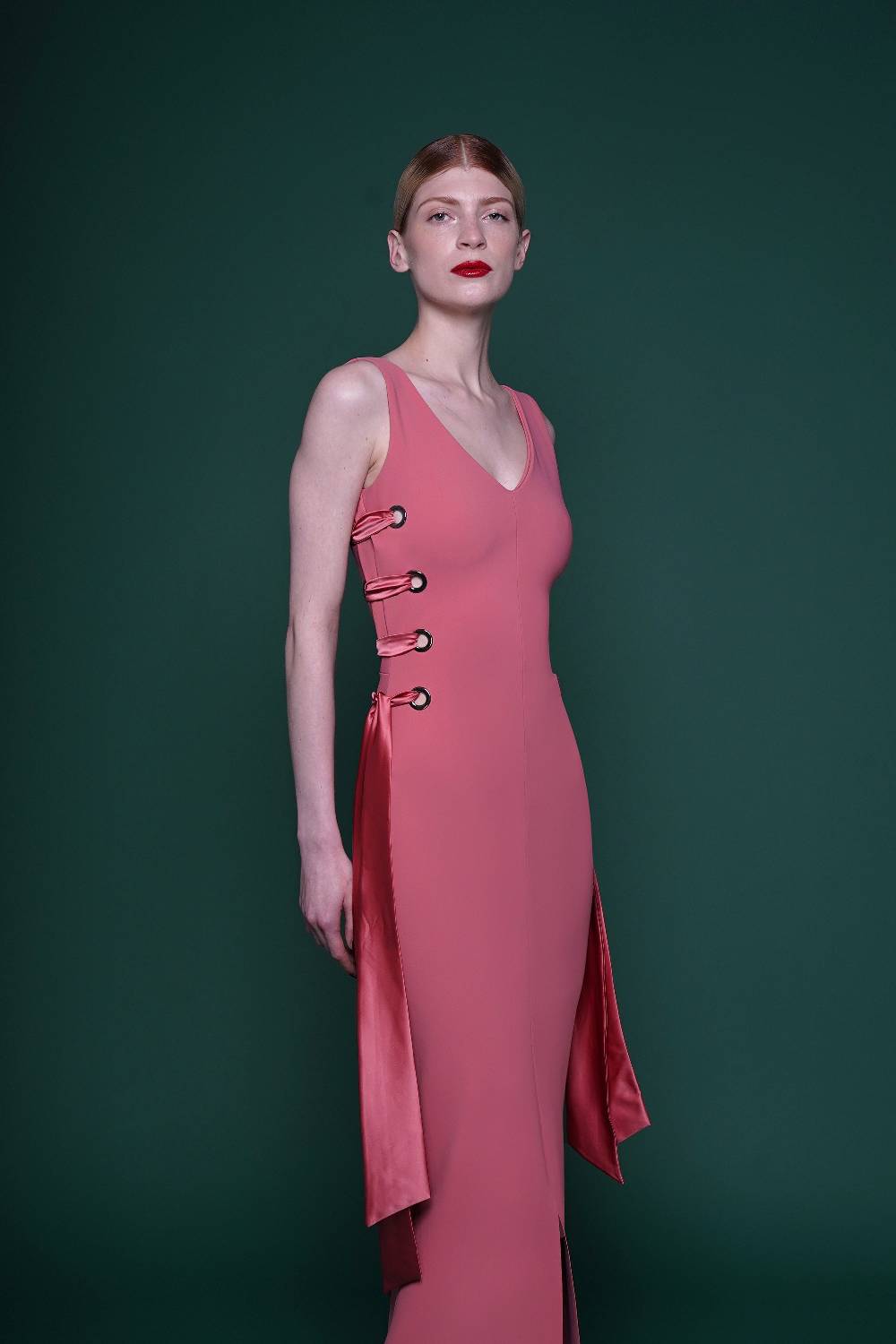 La Petite Robe Di Chiara Boni degna satin gown Comprane uno, ottenene uno gratis