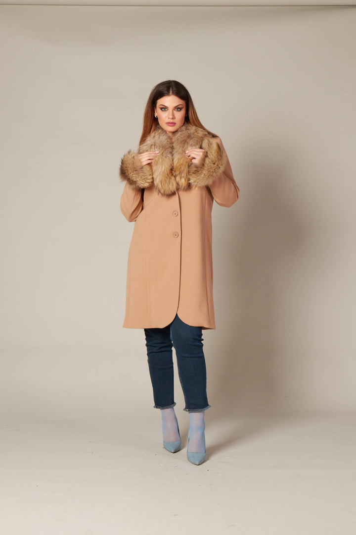 Oltre Tempo Cappotto con collo e polsi in pelliccia Spedizione Gratuita