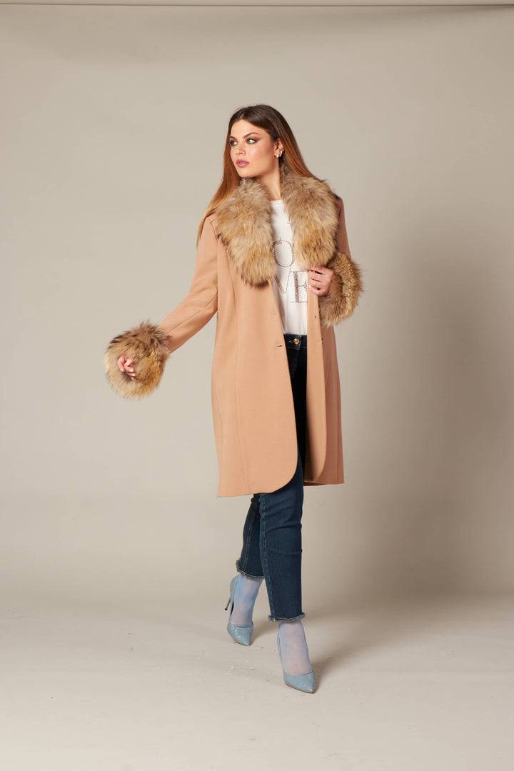 Oltre Tempo Cappotto con collo e polsi in pelliccia Spedizione Gratuita